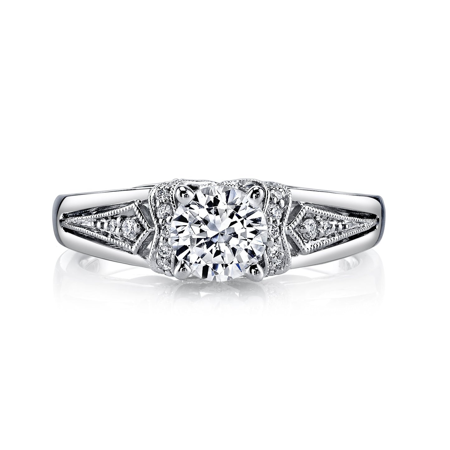 18K WHITE GOLD DIAMOND ENGAGEMENT RING
