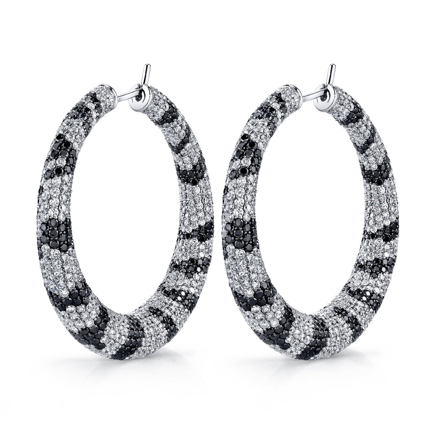 18K GOLD BLACK AND WHITE DIAMOND HOOP EARRINGS