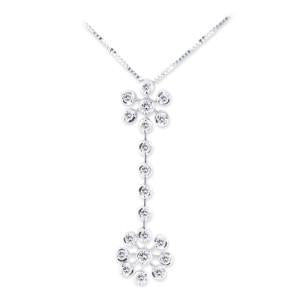 18K WHITE GOLD FLOWER NECKLACE WITH DIAMONDS