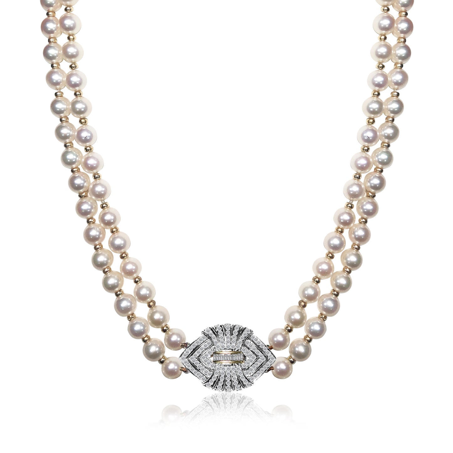 18K Two tone gold pearl necklace with diamonds