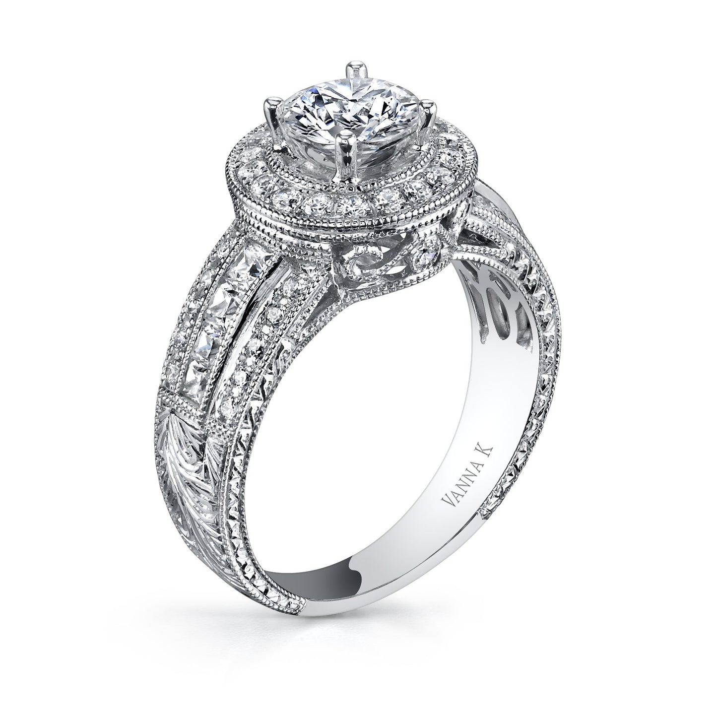 18K WHITE GOLD HALO DIAMOND ENGAGEMENT RING