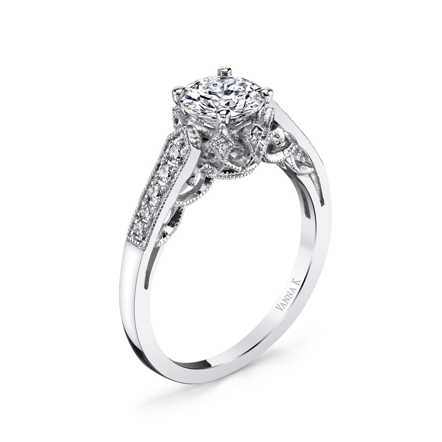 18K WHITE GOLD DIAMOND ENGAGEMENT RING