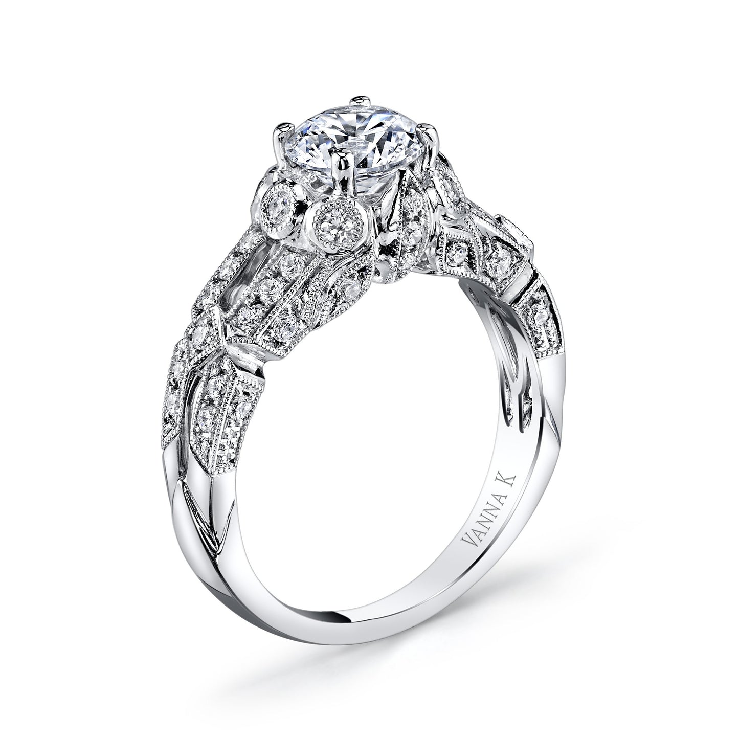 18K WHITE GOLD HALO DIAMOND ENGAGEMENT RING