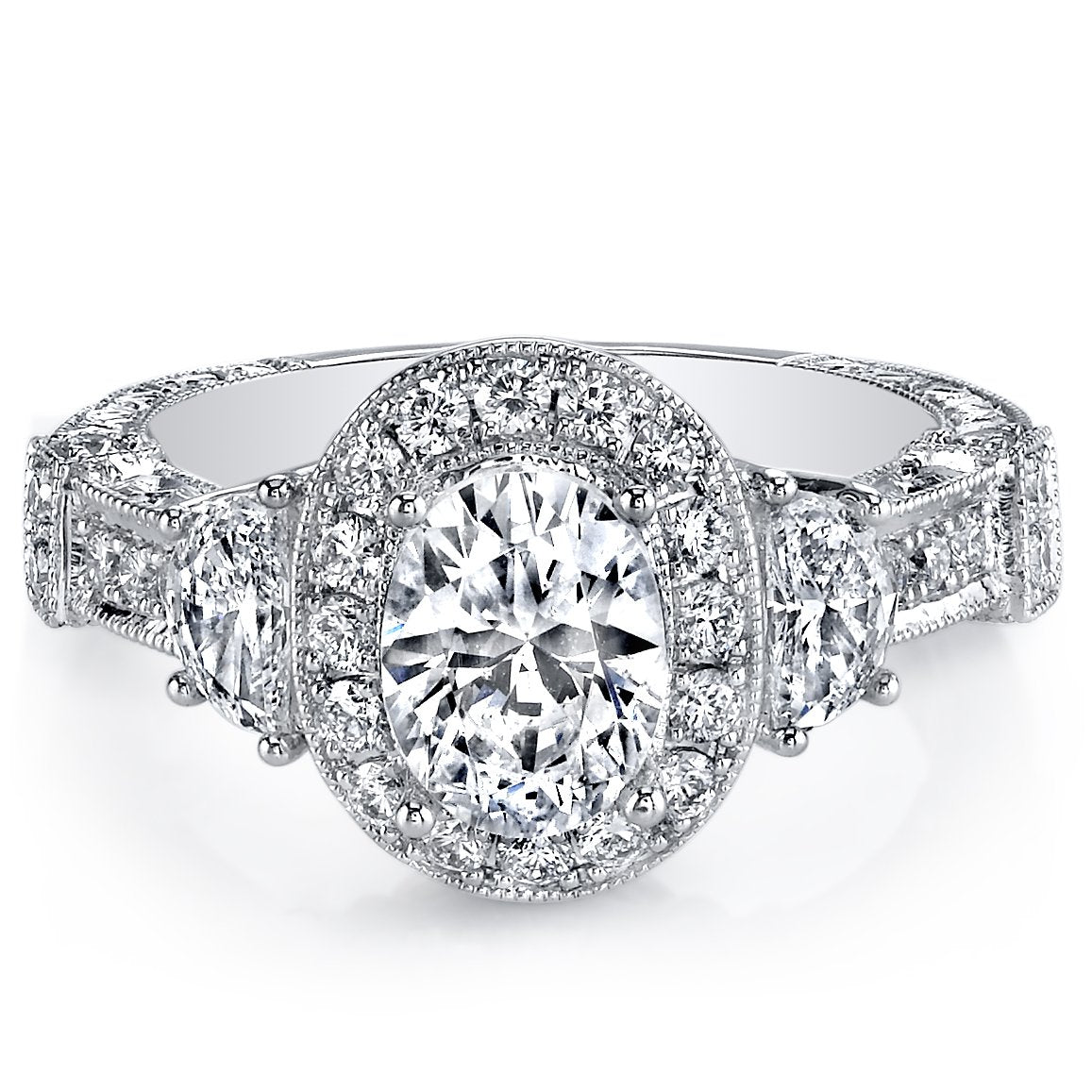 18K WHITE GOLD HALO DIAMOND ENGAGEMENT RING