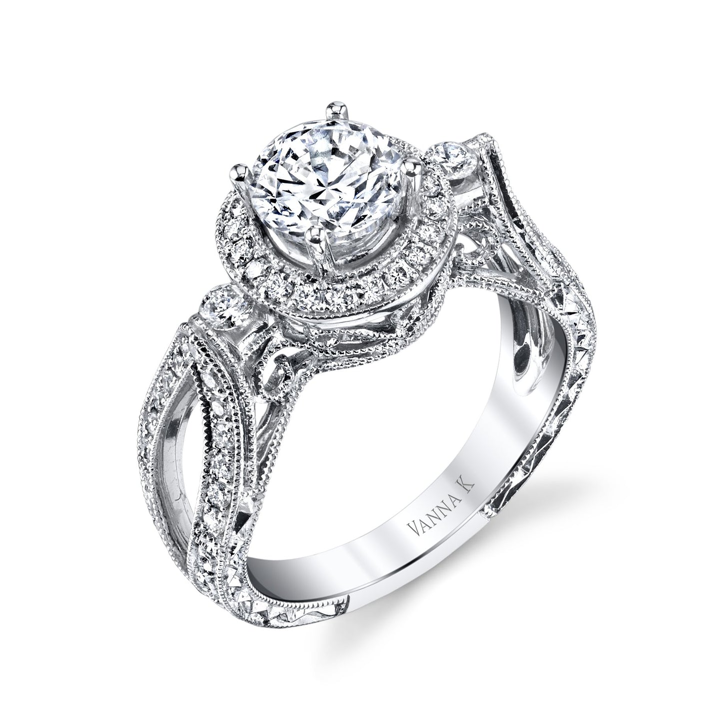 18K WHITE GOLD HALO DIAMOND ENGAGEMENT RING