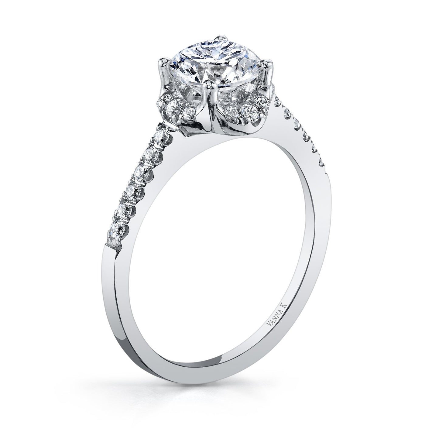 18K WHITE GOLD DIAMOND ENGAGEMENT RING