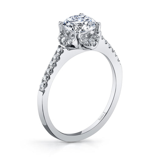 18K WHITE GOLD DIAMOND ENGAGEMENT RING