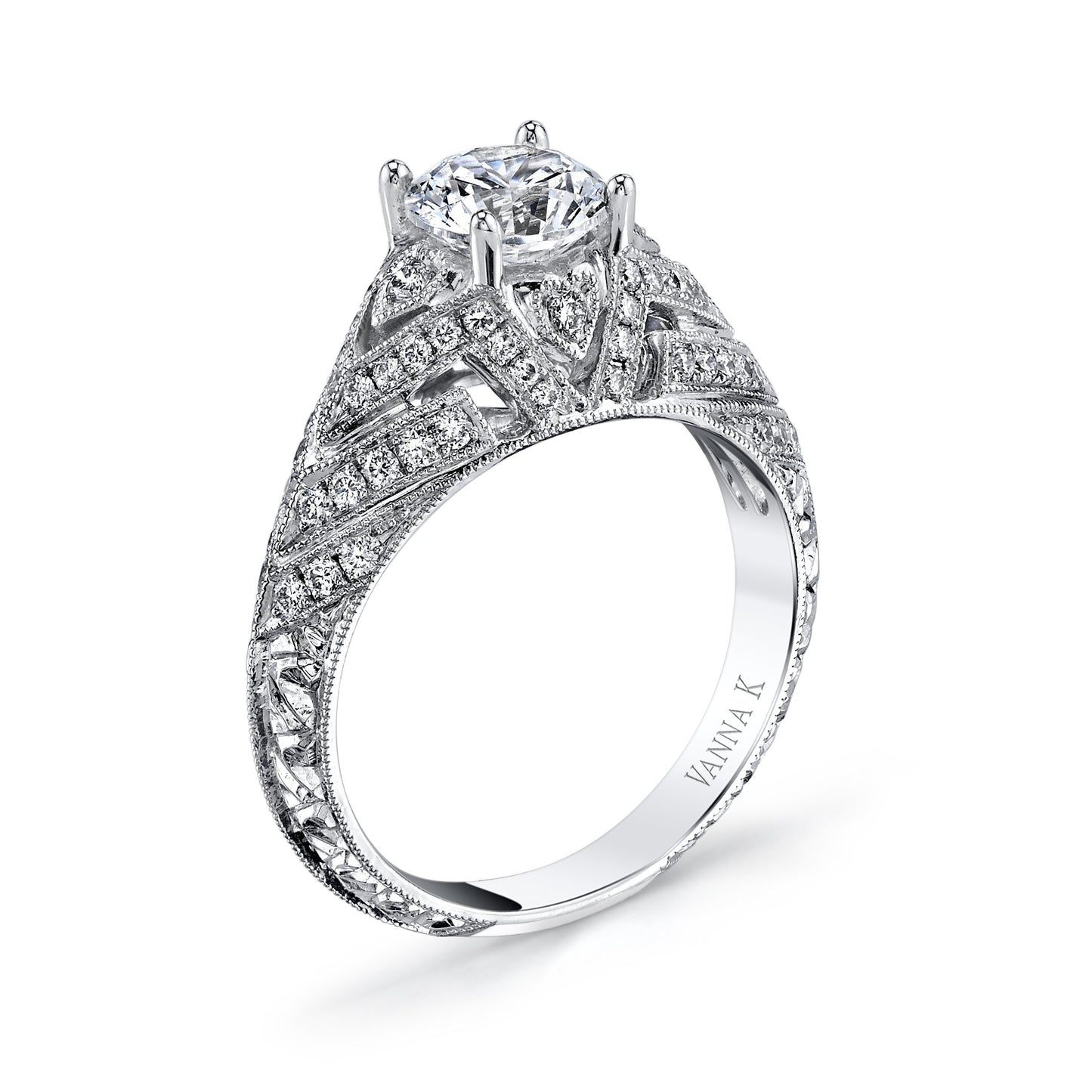 18K WHITE GOLD DIAMOND ENGAGEMENT RING