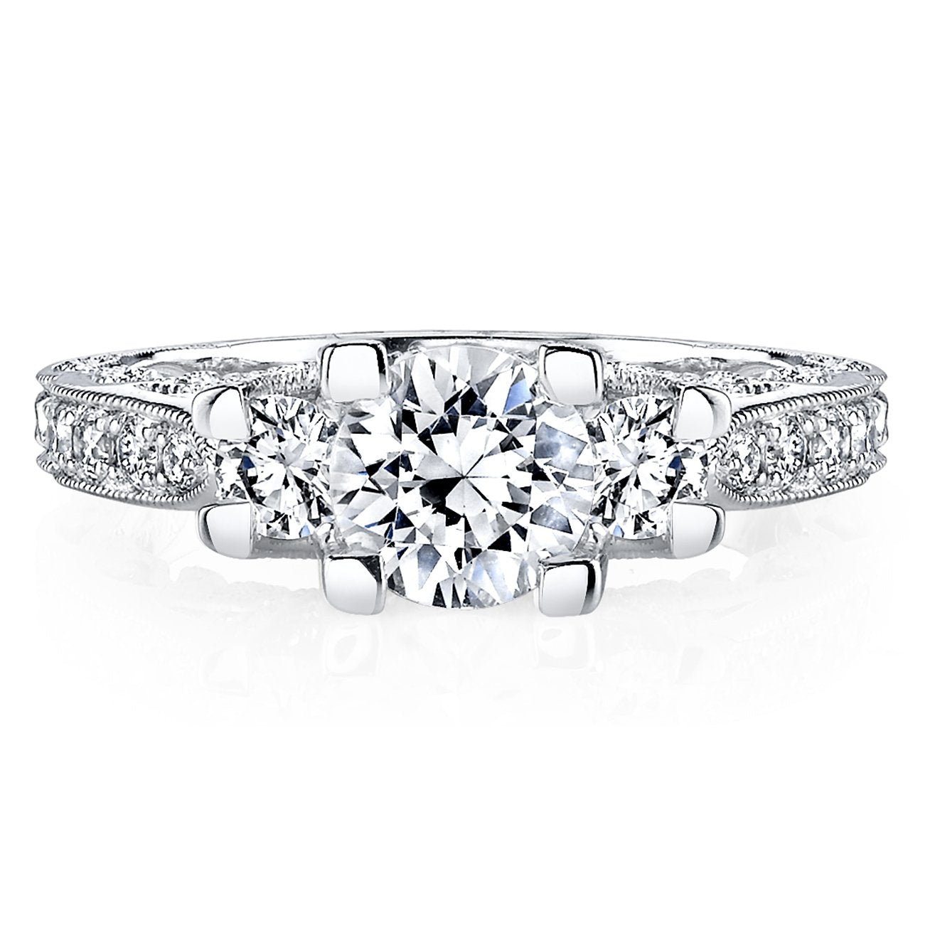 18K WHITE GOLD DIAMOND ENGAGEMENT RING