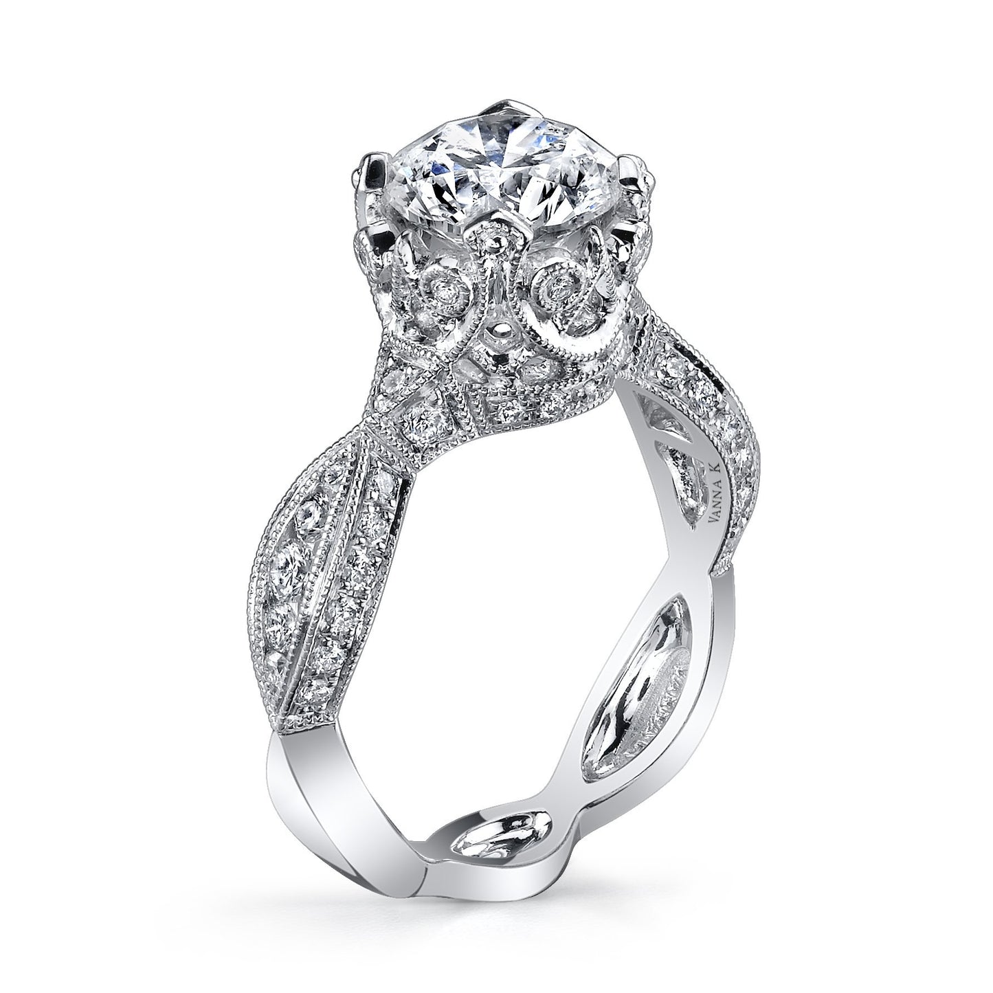 18K WHITE GOLD DIAMOND ENGAGEMENT RING