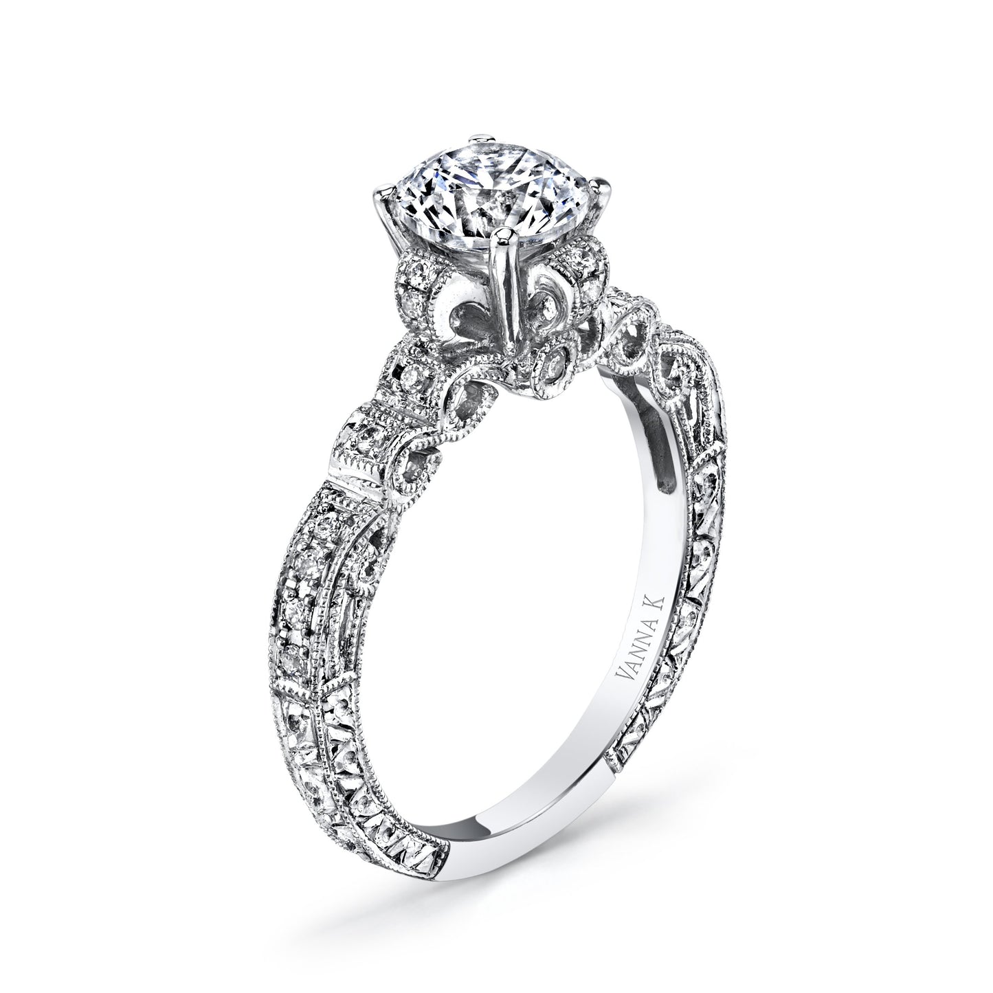 18K WHITE GOLD DIAMOND ENGAGEMENT RING