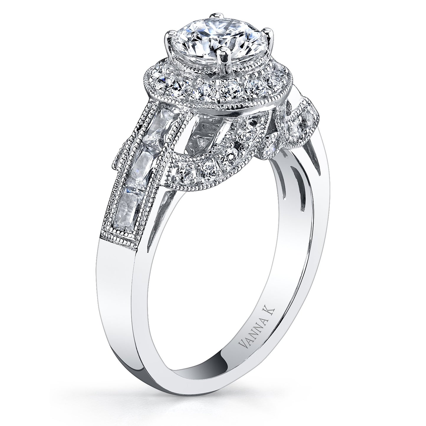 18K WHITE GOLD HALO DIAMOND ENGAGEMENT RING