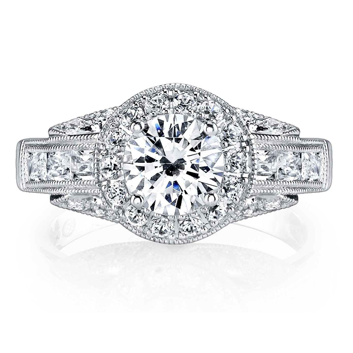 18K WHITE GOLD HALO DIAMOND ENGAGEMENT RING