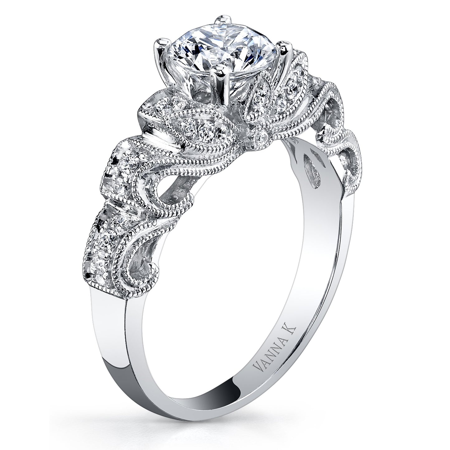 18K WHITE GOLD DIAMOND ENGAGEMENT RING