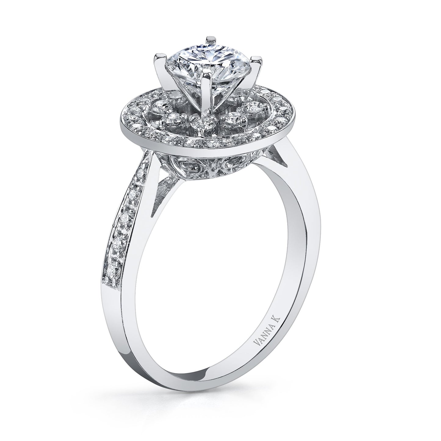 18K WHITE GOLD HALO DIAMOND ENGAGEMENT RING