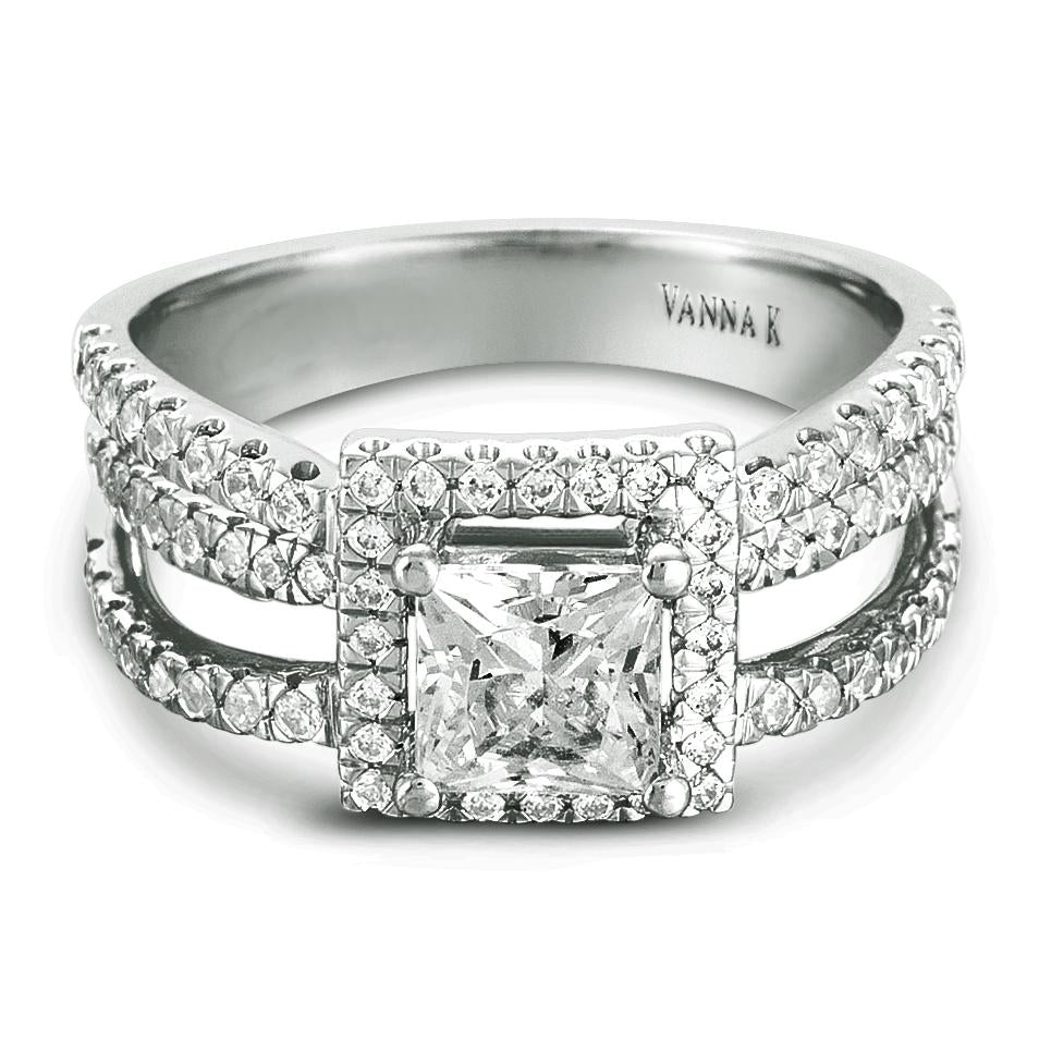 18K WHITE GOLD HALO DIAMOND ENGAGEMENT RING