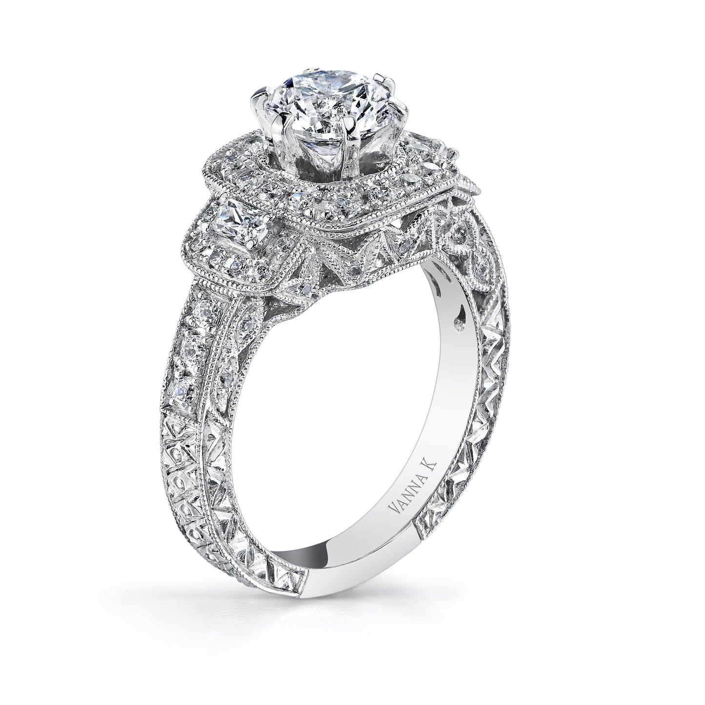 18K WHITE GOLD HALO DIAMOND ENGAGEMENT RING