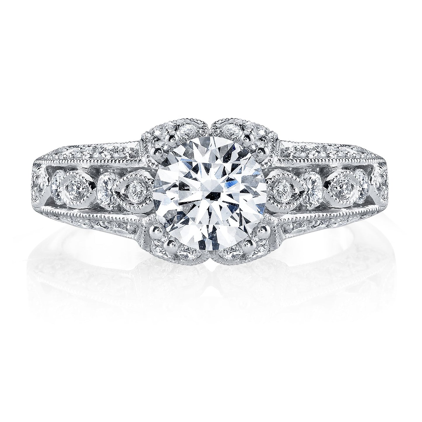 18K WHITE GOLD DIAMOND ENGAGEMENT RING