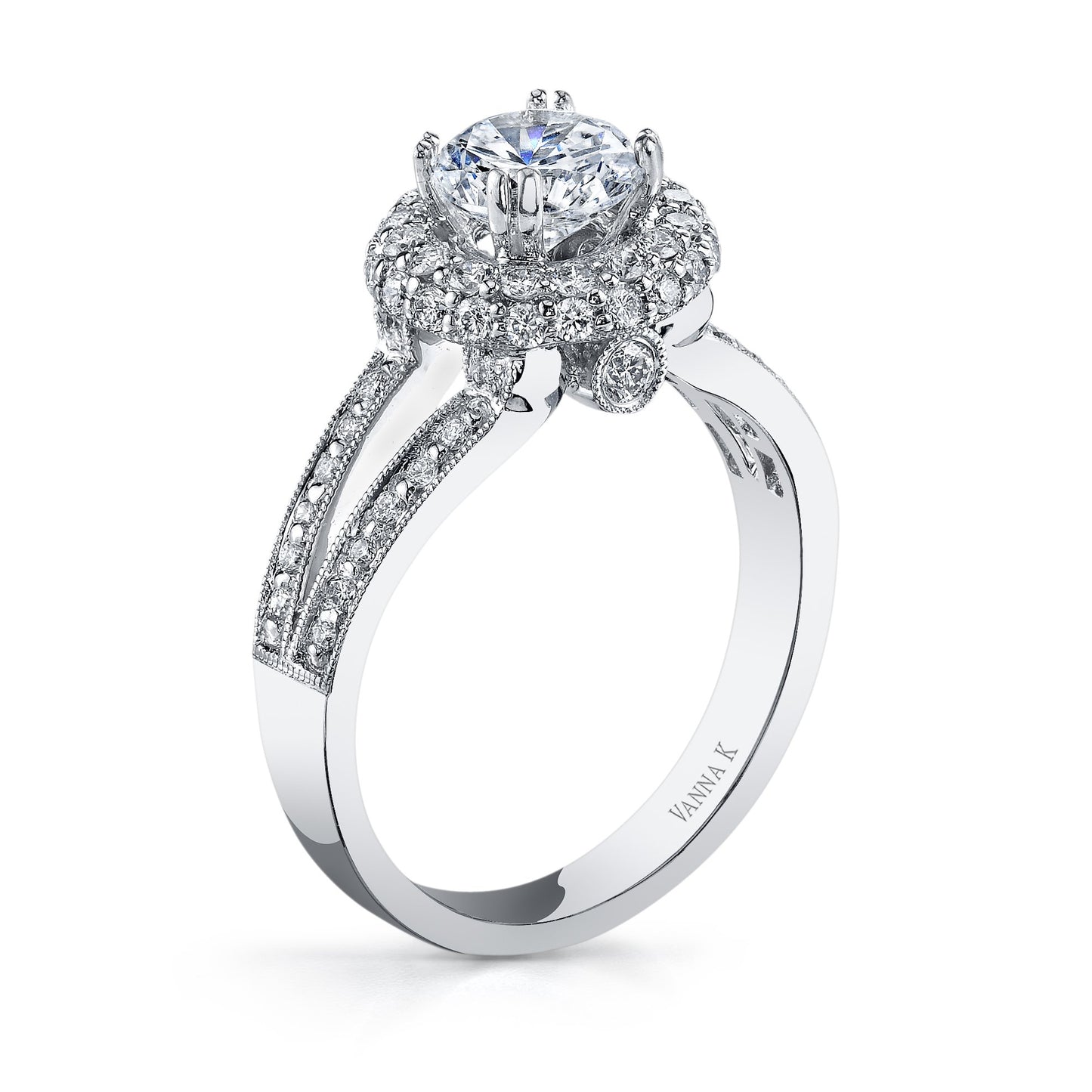 18K WHITE GOLD HALO DIAMOND ENGAGEMENT RING