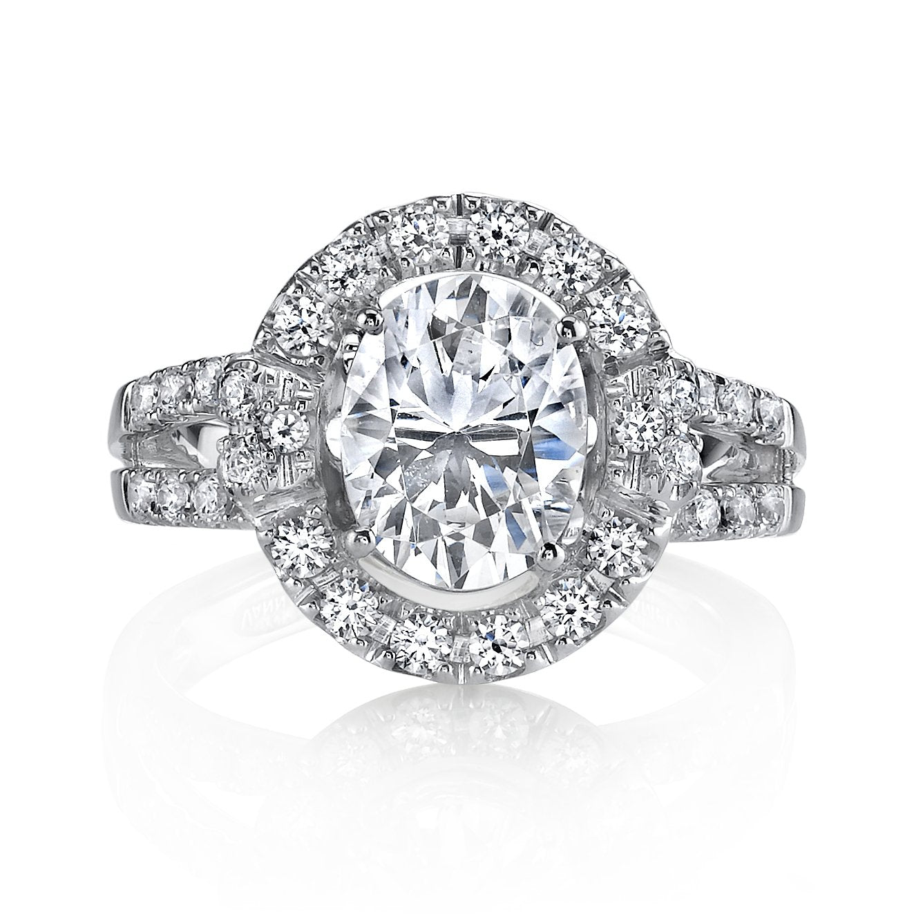 18K WHITE GOLD HALO DIAMOND ENGAGEMENT RING