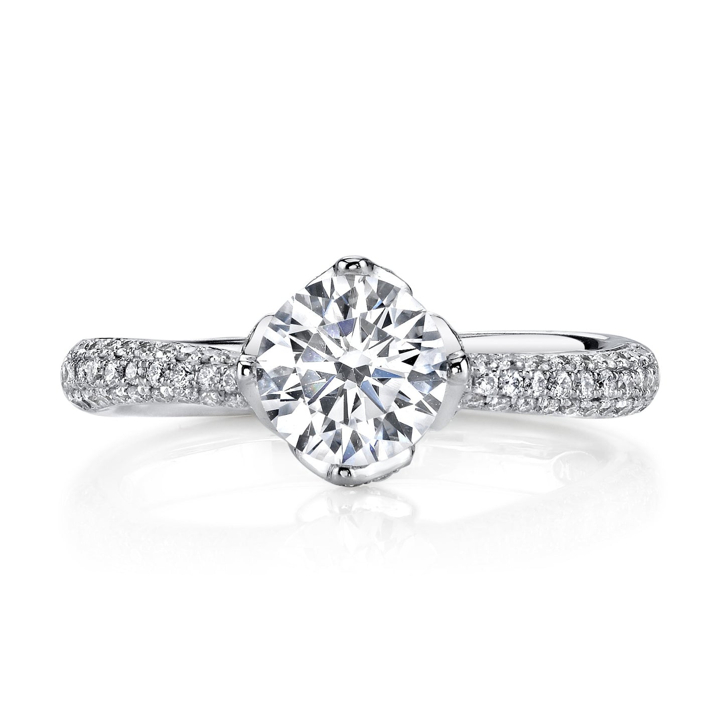 18K WHITE GOLD DIAMOND ENGAGEMENT RING