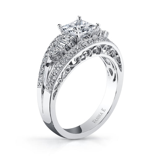 18K WHITE GOLD DIAMOND ENGAGEMENT RING