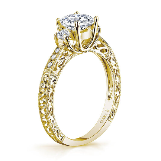 18K YELLOW GOLD DIAMOND ENGAGEMENT RING