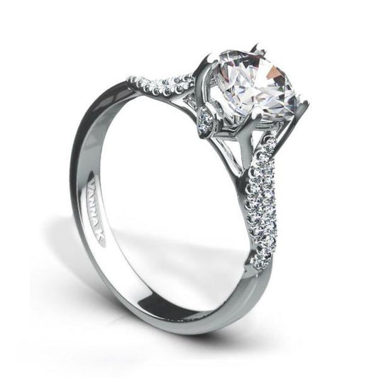 18K WHITE GOLD DIAMOND ENGAGEMENT RING