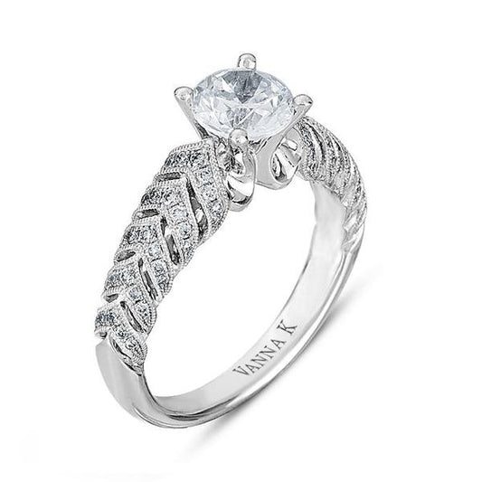 18K WHITE GOLD DIAMOND ENGAGEMENT RING