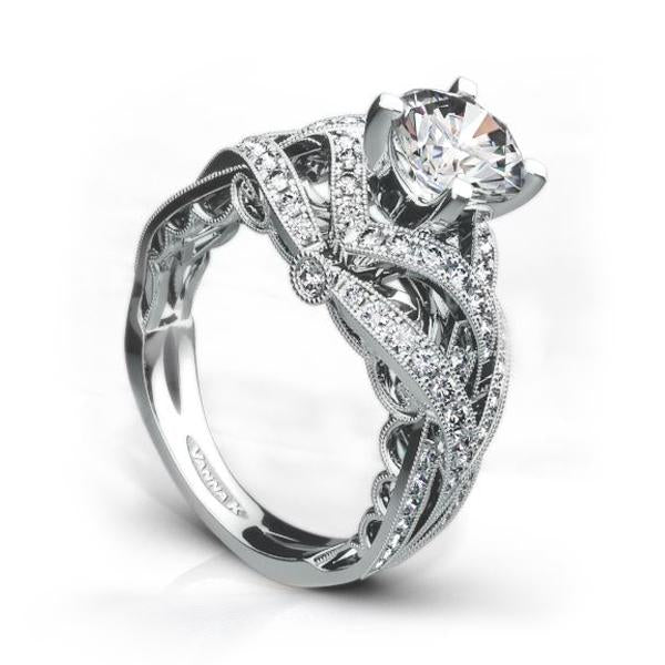 18K WHITE GOLD DIAMOND ENGAGEMENT RING