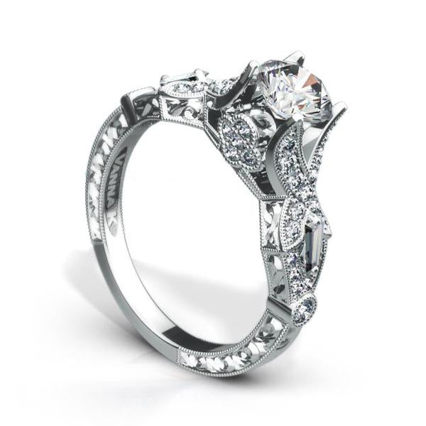 18K WHITE GOLD DIAMOND ENGAGEMENT RING