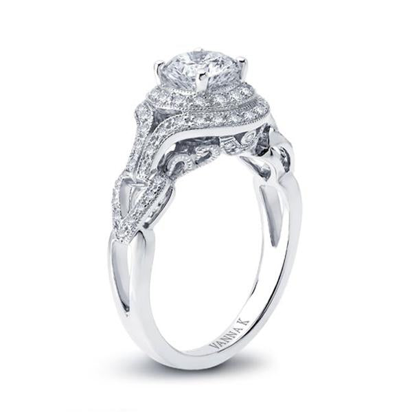 18K WHITE GOLD HALO DIAMOND ENGAGEMENT RING