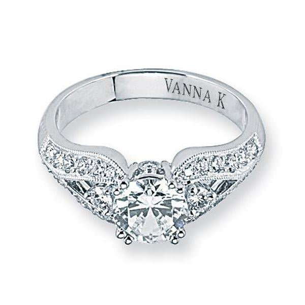 18K WHITE GOLD DIAMOND ENGAGEMENT RING